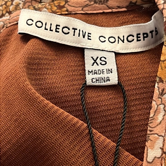 COLLECTIVE CONCEPTS (NWT) floral blouse - Picture 8 of 10